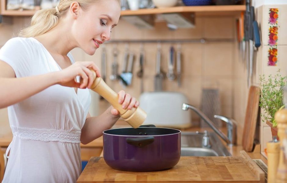 Как спасти пересоленное блюдо: простые советы и находчивые решения