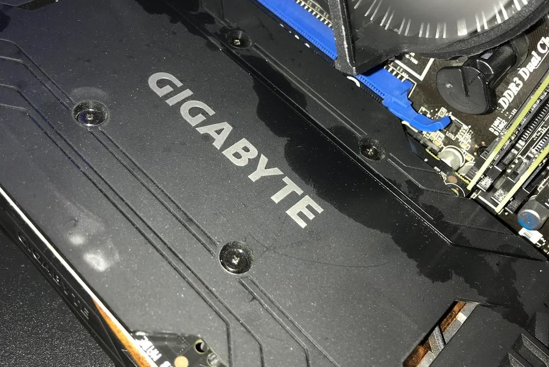 Почему жирные пятна на видеокартах - это не повод для паники?