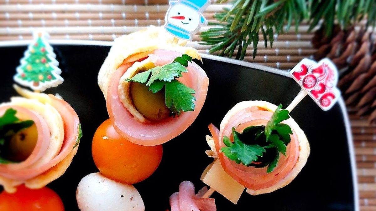 Праздничные закуски на шпажках: быстро и оригинально для вашего стола