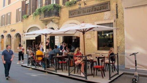 Закрытие легендарного римского кафе, где создавал Гоголь