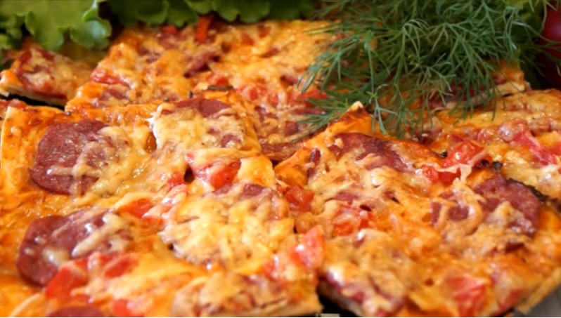 Пицца за 20 минут: Лаваш как идеальное решение для быстрого перекуса