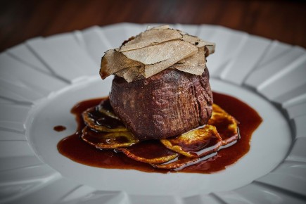 Где провести незабываемый новогодний уикенд в московских ресторанах