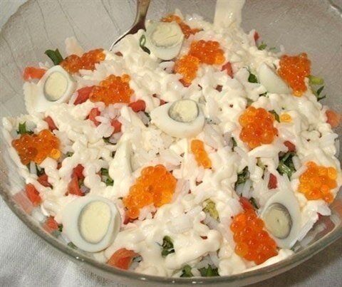 Как приготовить салат «Кремлевский»: пошаговый рецепт с изюминкой