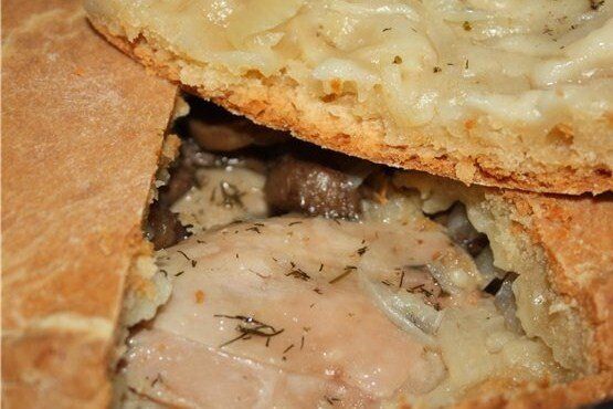 Курник на сковороде: уютный рецепт для домашних обедов