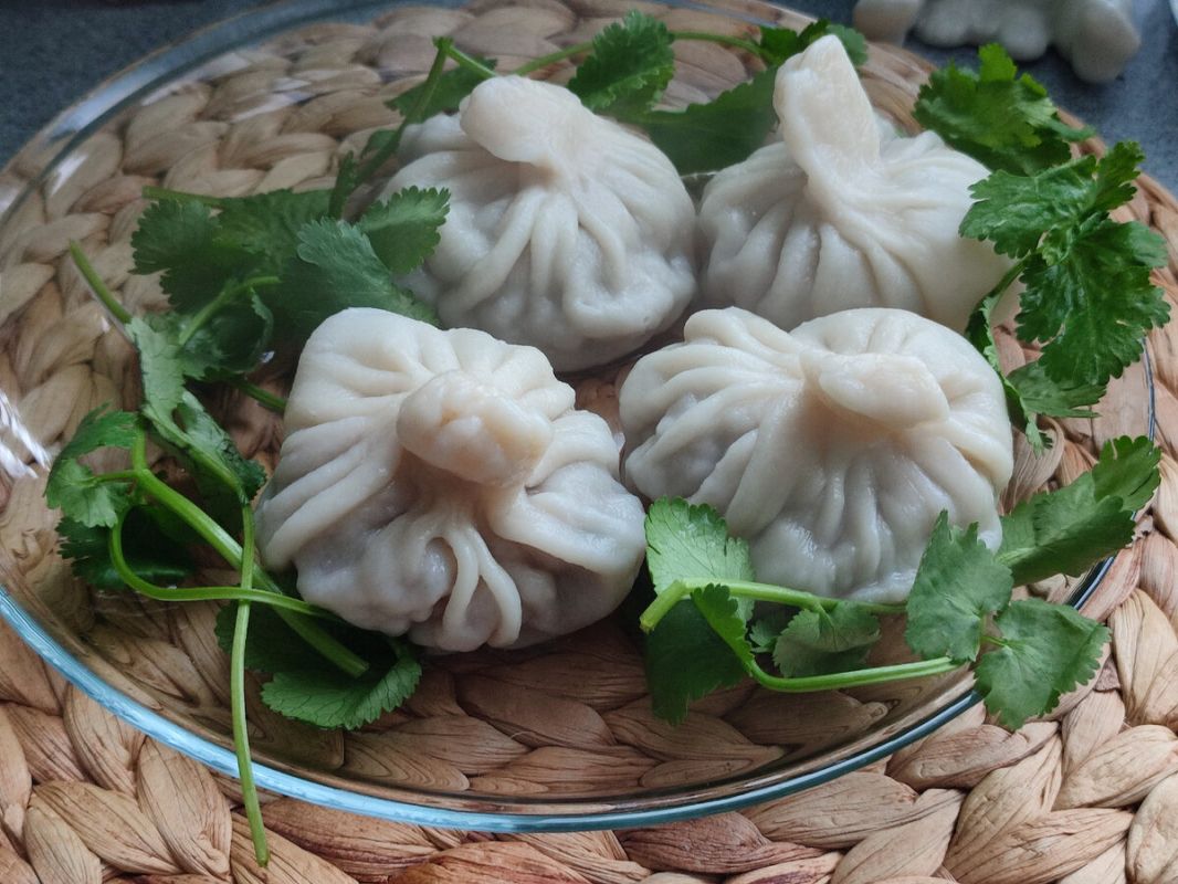 Насладитесь Хинкали: увлекательный рецепт и top-12 блюд грузинской кухни