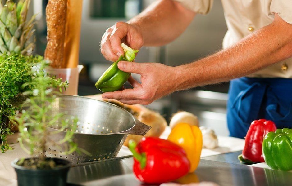 Кулинарные советы для холостяков: 19 лайфхаков для уверенного повара