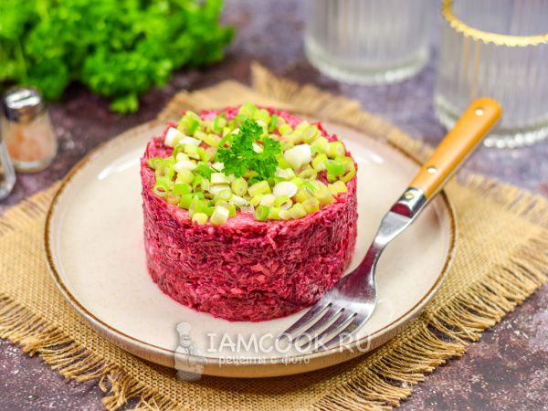 Салаты для холодного времени года: быстро, просто и вкусно