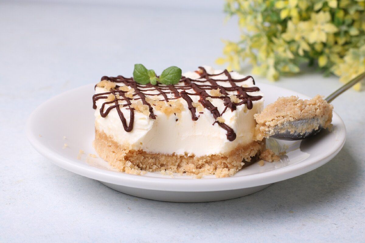 Легкий и вкусный чизкейк без выпечки: идеальный десерт для любителей сладкого