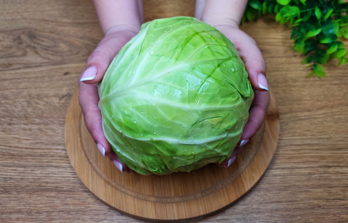 Необычный салат из капусты, который удивит ваших гостей