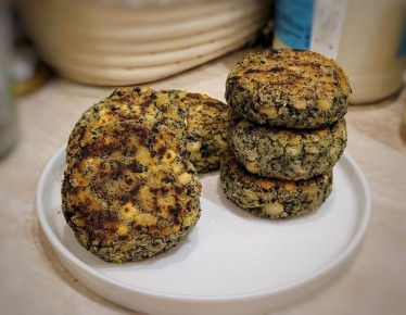 Как приготовить оригинальные веганские котлеты из гороха