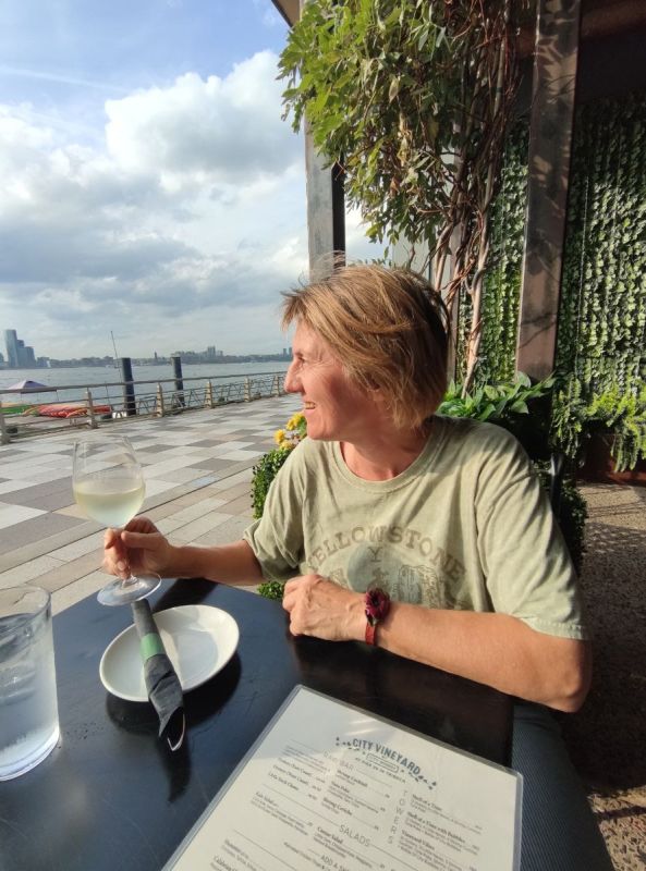 Пробуждение форели: как осознание себя меняет реальность