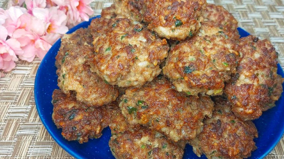 Невероятные котлеты: простой рецепт, который покорит всех