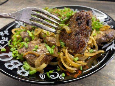 Нежная печенка: секреты идеального блюда с двумя простыми ингредиентами