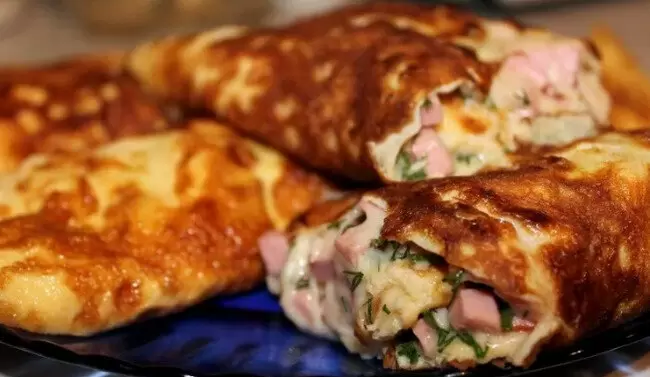 Как подготовить омлет с двумя уникальными начинками