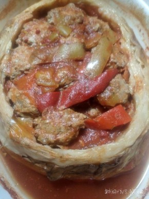 Капуста с фрикадельками: неожиданный вкус на вашем столе