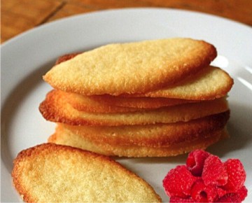 ���������� �����������: ������� � �������������� ������� Langues-de-chat