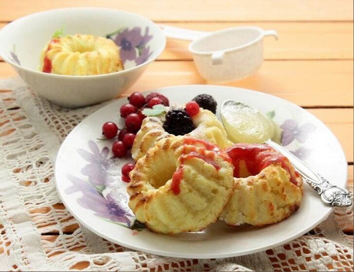 Легкие сырники с кокосом: вкусный и полезный вариант для сладкоежек