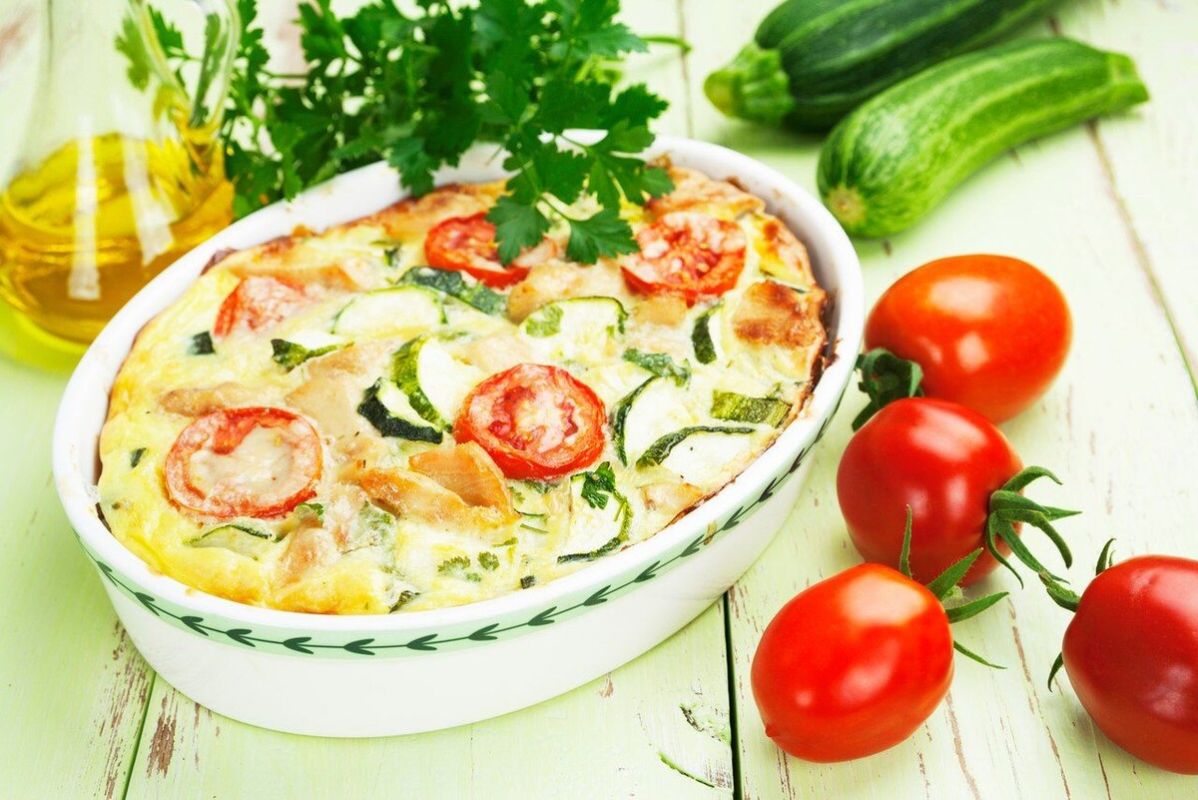 Кулинарные эксперименты: белковая запеканка с кабачками и курицей